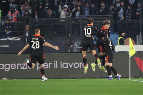 Sensational Paz bags brace as Como win at Lazio to strengthen grip on sixth in Serie A