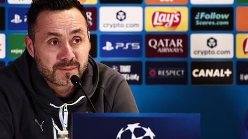 Marseille boss Roberto De Zerbi breaks silence on Man Utd job links as hunt for Ruben Amorim's permanent replacement continues