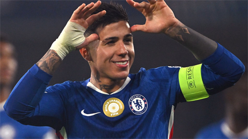 'Can't control' - Chelsea boss Liam Rosenior addresses Enzo Fernandez transfer speculation amid sensational Real Madrid & PSG links