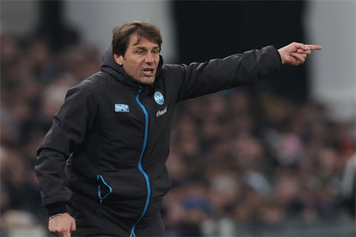 Antonio Conte slammed for keeping Napoli players hostage