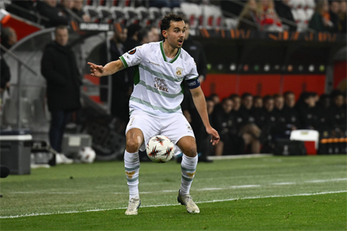 Go Ahead Eagles captain Deijl confirms Feyenoord move