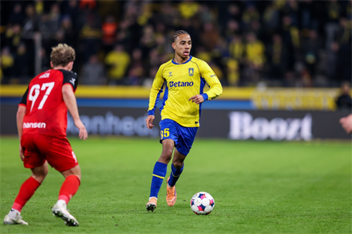 Brondby reluctantly sell Danish midfield star to Olympique Lyon