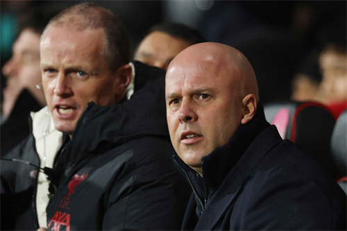 Arne Slot blames tiredness as Liverpool suffer late defeat at Bournemouth