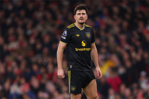 Chelsea linked with shock move for Man United's Harry Maguire