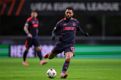 Transfer exclusive: Chelsea push to close Luiz deal