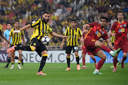 Benzema weighing up Europe return after latest Al-Ittihad contract offer