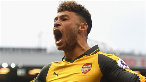 Alex Oxlade-Chamberlain linked with shock Celtic move as Mikel Arteta quizzed on potential Arsenal transfer