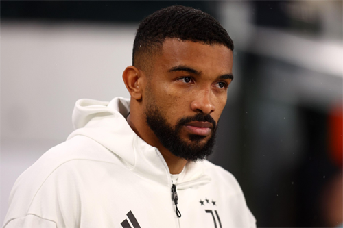 Juventus name price for in-demand defender Bremer