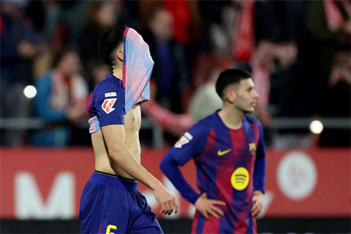 Barcelona defender Cubarsi: We can't blame the ref; we were poor