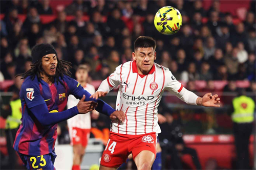 Girona midfielder Echeverri: Yes, I stepped on Kounde...