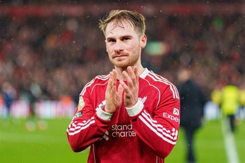 Alexis Mac Allister's dad speaks out on Man Utd transfer with clear Liverpool verdict