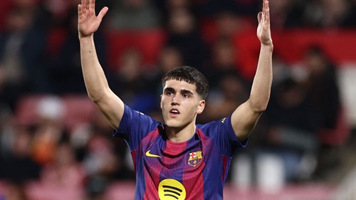 Marcos Senesi's preferred club revealed as Bournemouth defender weighs up options ahead of free agency