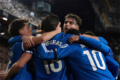 Real Madrid chasing deal for Granada winger Mira