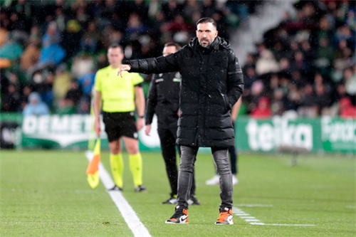 Not Barcelona? Elche coach Sarabia declares his ultimate club target