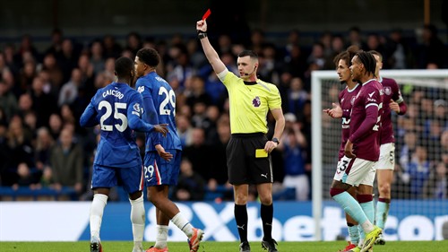 'Non-league stuff' - Chelsea star blasted for 'stupid' error after Blues held by Burnley