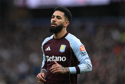 Aston Villa make Douglas Luiz transfer decision after impressive return