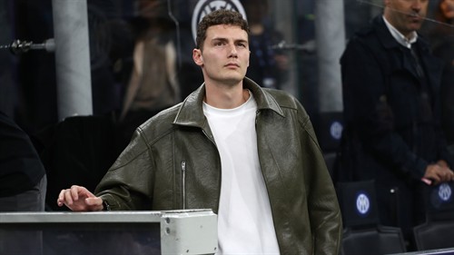 Borussia Dortmund in talks to sign ex-Bayern Munich star as Marseille face transfer competition despite €15m option