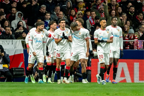 Chelsea move to rumble Sevilla deal for Independiente della Valle midfielder Mercado