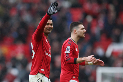 Man Utd midfielder Casemiro: I always looked up to Zidane