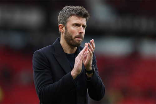 Mazraoui praises Michael Carrick’s Manchester United expertise