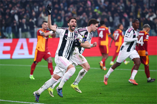 Juventus prepare new contract offer for Locatelli