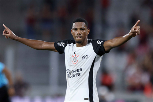 Back on: Corinthians return to table over Andre's AC Milan sale