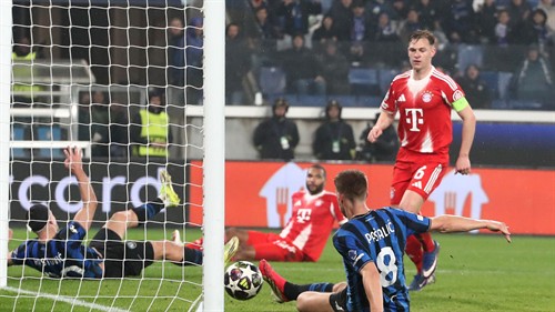 Another brutal injury blow for Alphonso Davies! Bayern Munich star walks off in tears in first game back in Champions League demolition of Atalanta