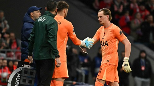 David de Gea issues message of support to Antonin Kinsky after Tottenham goalkeeper suffers humiliating Champions League outing vs Atletico Madrid