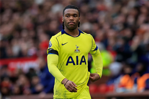 Juventus make contact with Tottenham's Destiny Udogie