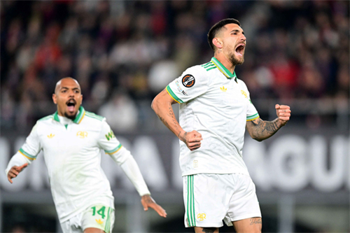 Pellegrini strike leaves Europa League last-16 tie between Bologna and Roma balanced