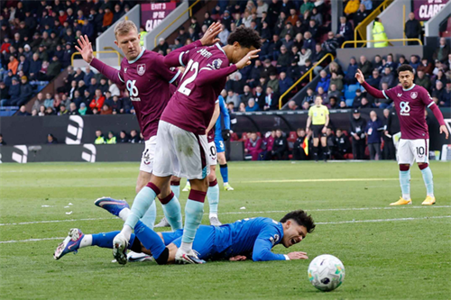 Burnley extend home winless run to 11 after Bournemouth draw