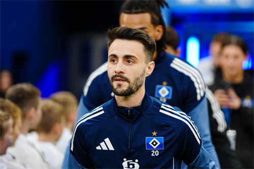 Hamburg outline plan to sign Arsenal loanee Fabio Vieira permanently