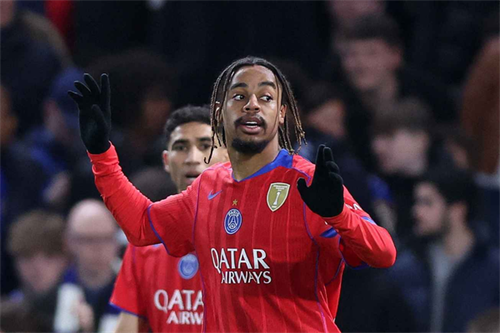 Barcola out for several weeks after injury against Chelsea as the World Cup approaches