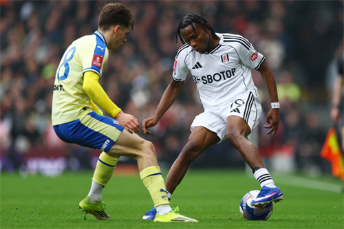 Fulham inform AC Milan of Chukwueze plans