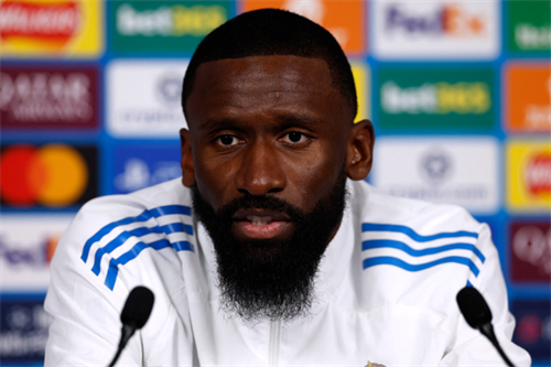 Top clubs including Liverpool, Man Utd and Juventus hoping to sign free agent Rudiger