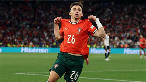 Juventus star Francisco Conceicao responds to Liverpool transfer talk