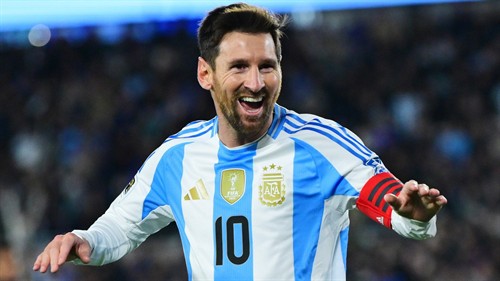 Lionel Messi still yet to confirm 2026 World Cup participation as Argentina boss Lionel Scaloni claims 'we're in no hurry'