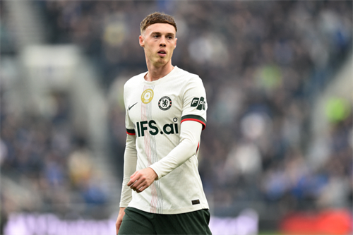 Man Utd joined by Bayern Munich as Palmer increasingly unsettled at Chelsea