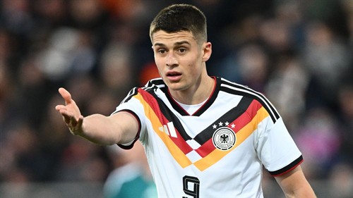 German rising star set to succeed Guirassy? BVB reportedly working on a transfer coup