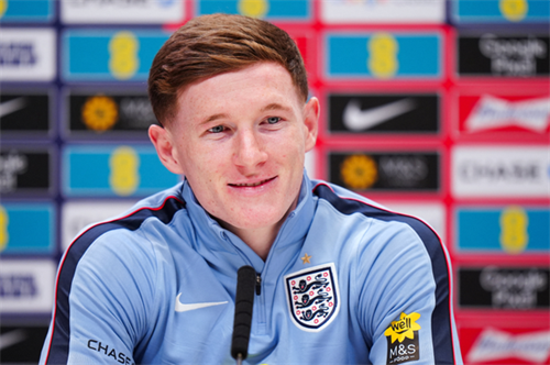 Gareth Barry says Man Utd should make Elliot Anderson bid 