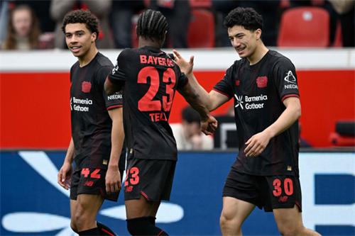 Bayer Leverkusen smash six past Wolfsburg in nine-goal thriller