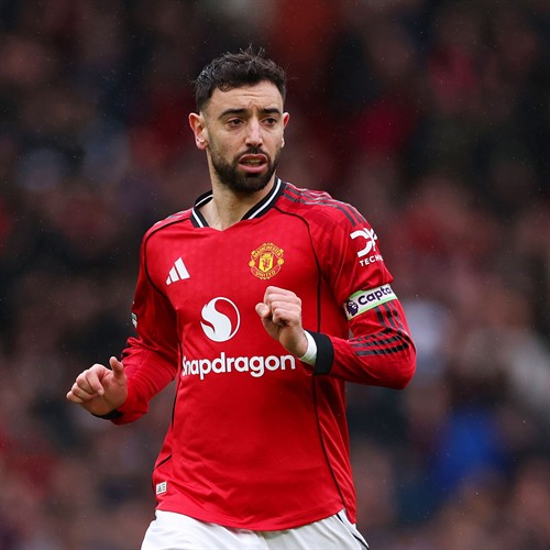A surprise recommendation... Bruno Fernandes names his successor at Manchester United