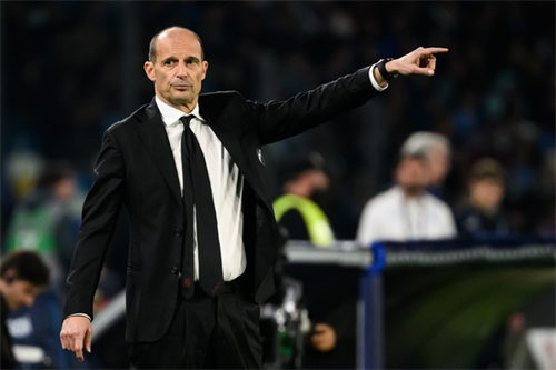 AC Milan end title hopes as Allegri sets new target