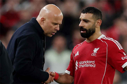 Gerrard compares Salah leaving to Diaz replacing Mane: There's very few out there!