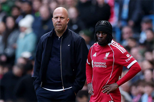 Mendes says Gerrard will be first in line if Alonso does not replace Slot at Liverpool