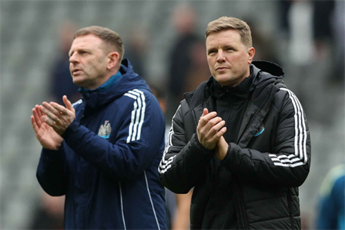 Schar facing anxious wait on Newcastle contract plans