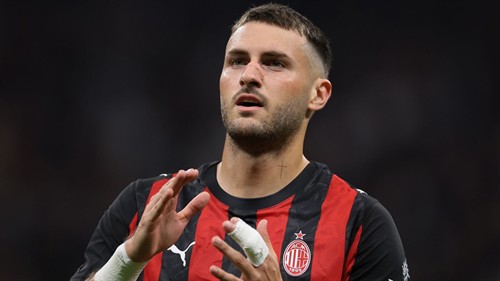 AC Milan plot Santiago Gimenez swap deal to land €52m-rated Fiorentina star Moise Kean