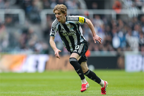 Why it's no surprise Bayern are hoping to sign Newcastle star  Anthony Gordon