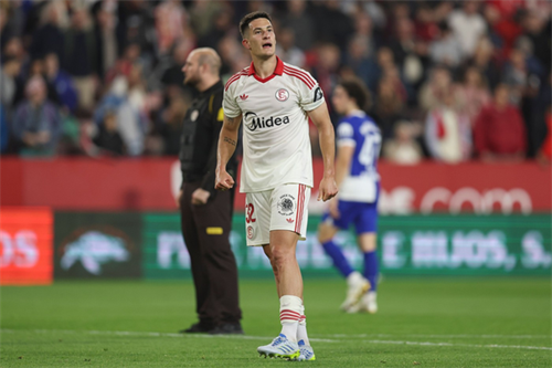 Sevilla confirm Sierra deal; offer new terms to Castrin