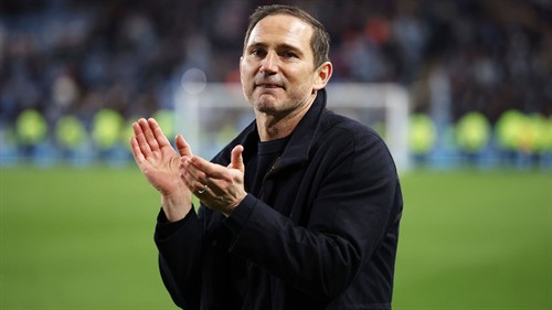 Wrexham co-owners Mac & Reynolds send Vegas invite to Lampard & Coventry